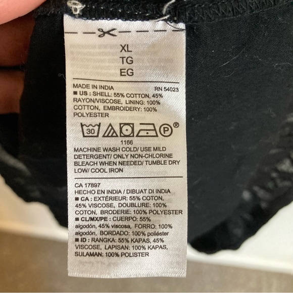 Old Navy Embroidered Long Sleeve Dress - Picture 5 of 7